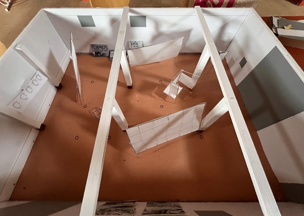 Modell zur Ausstellung Zeichen. Sprachen. Stadtraum. im Museum Neukölln